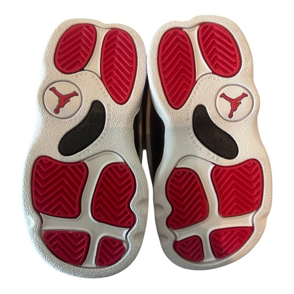 NEW Jordan Kids Black and Gray Sneakers - Picture 3 of 4